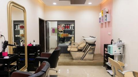 Kiara Beauty Studio - beauty salon in Ahmedabad